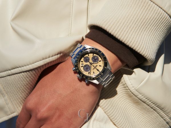 SEIKO PROSPEX SPEED TIMER SOLAR CHRONOGRAPH SSC817 - Image 4